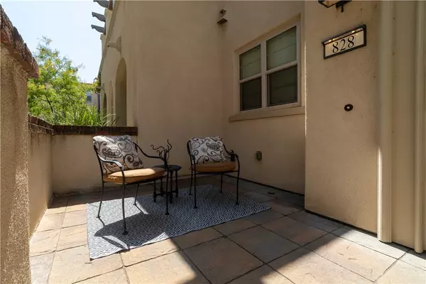 Claremont, CA 91711,828 Citrus CT