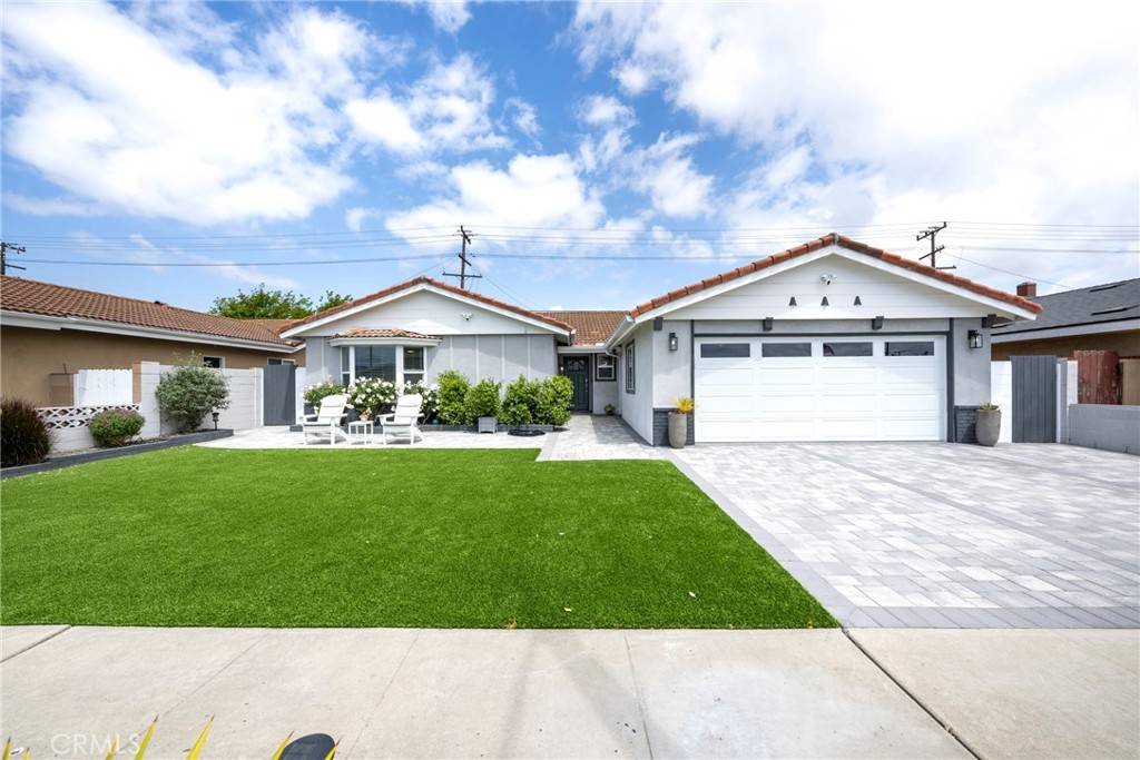 6131 Killarney AVE, Garden Grove, CA 92845