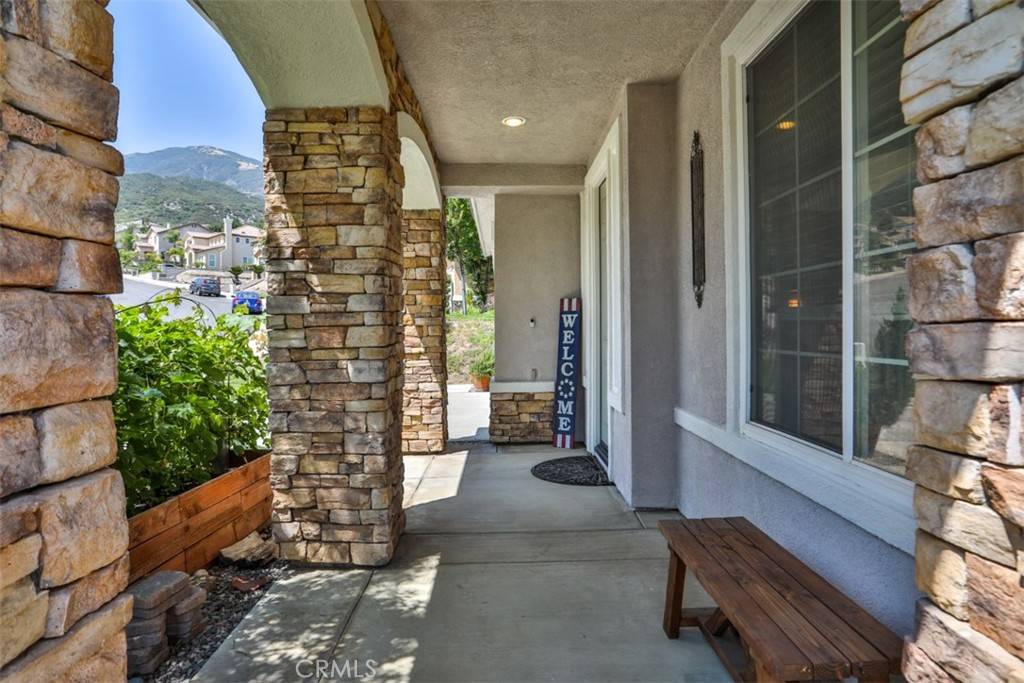 San Bernardino, CA 92407,6807 N Huntington DR