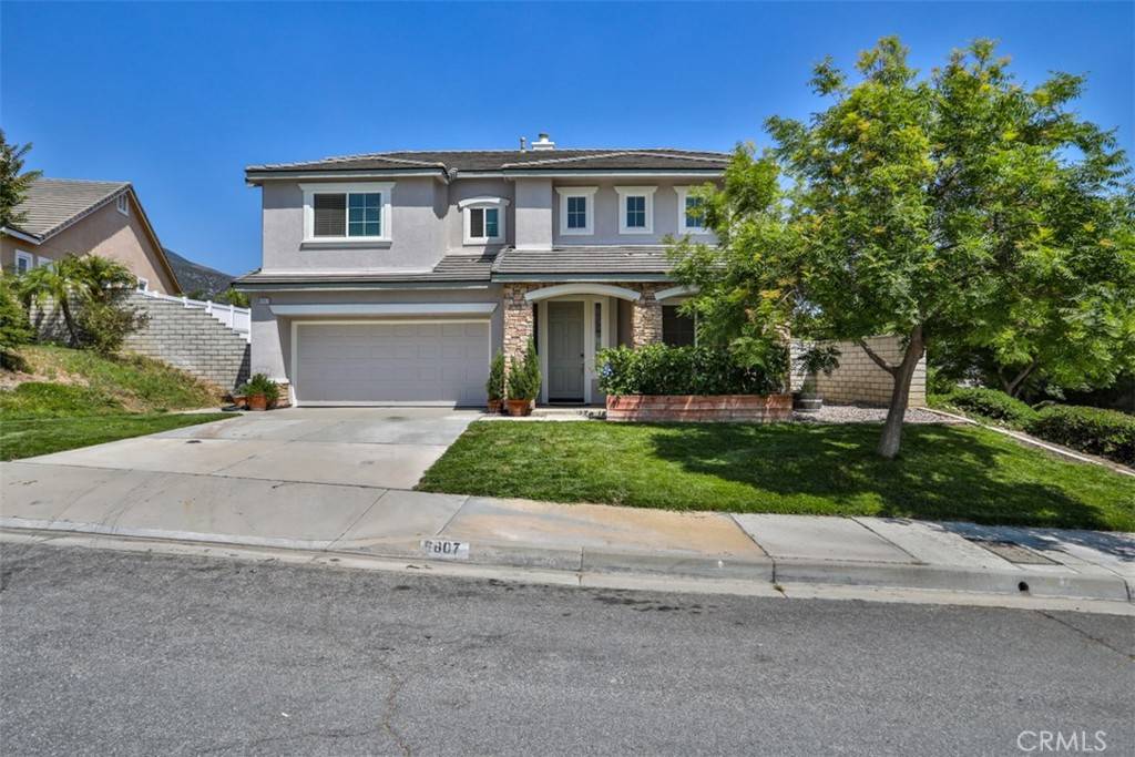 6807 N Huntington DR, San Bernardino, CA 92407