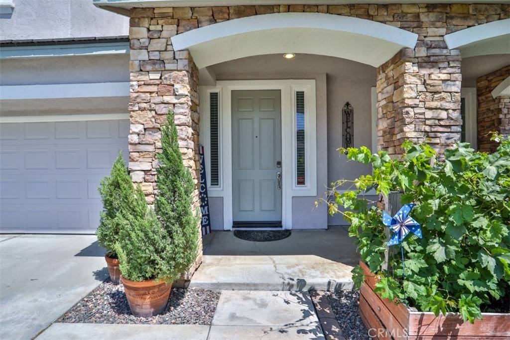 San Bernardino, CA 92407,6807 N Huntington DR