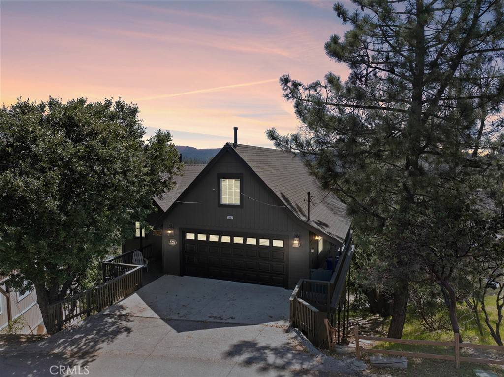 Lake Arrowhead, CA 92352,1202 Yukon DR