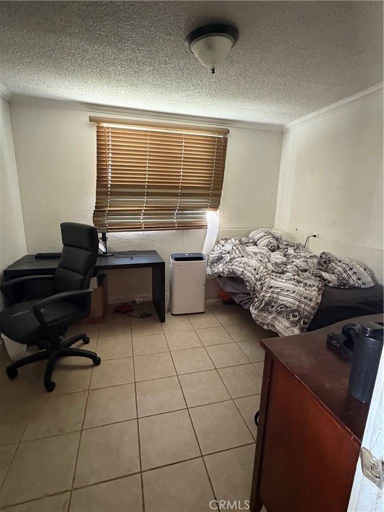 Riverside, CA 92505,10441 Cypress AVE