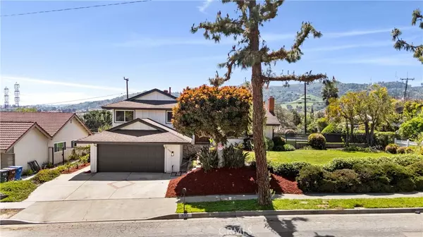 Hacienda Heights, CA 91745,2082 Salto DR