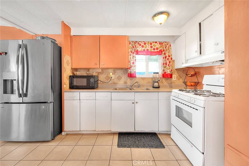 Colton, CA 92324,2250 W Mill ST #53