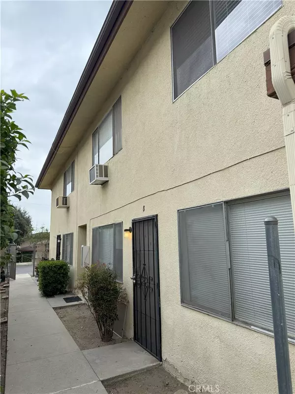 Upland, CA 91786,1233 Woodbury CT