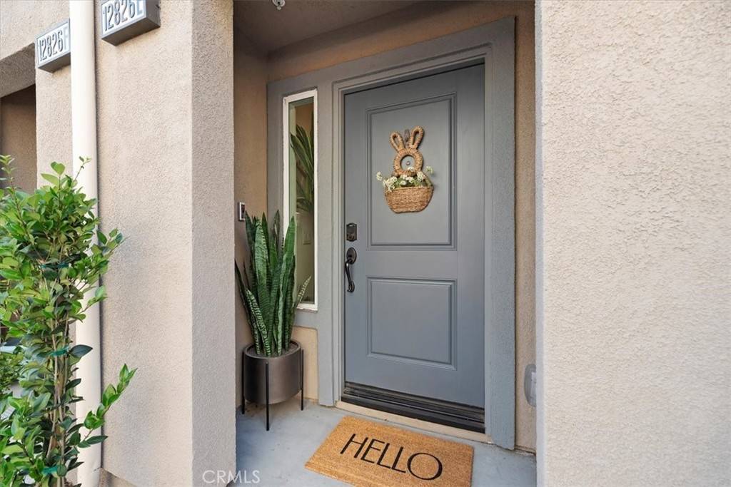 12826 Watt LN #E, Sylmar, CA 91342
