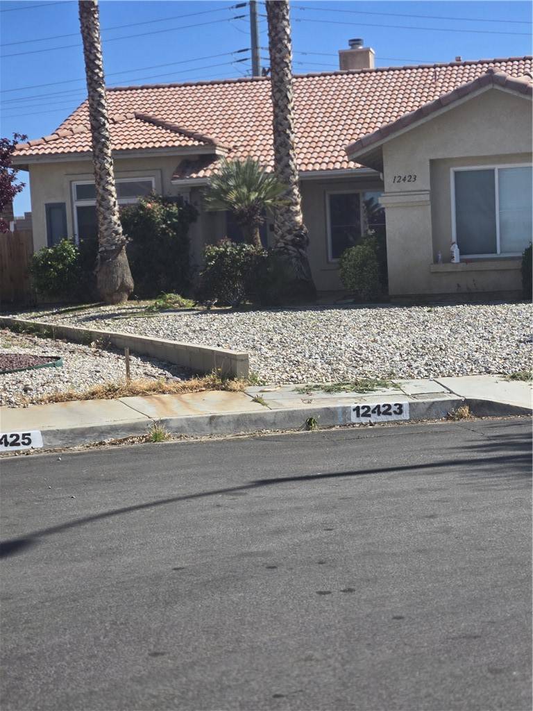 12423 Felipe Dr., Victorville, CA 92392