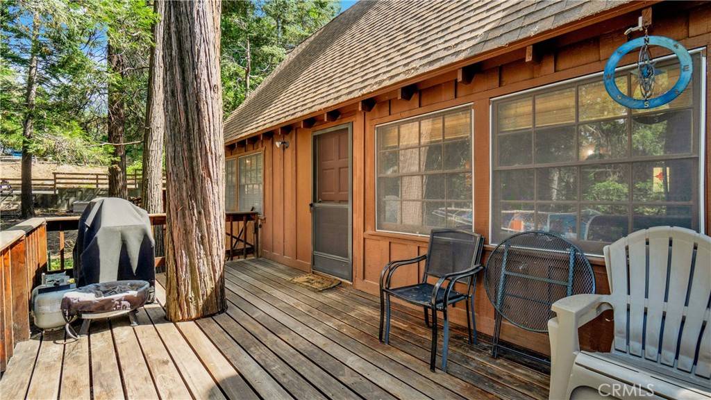 Crestline, CA 92325,1205 Jungfrau DR
