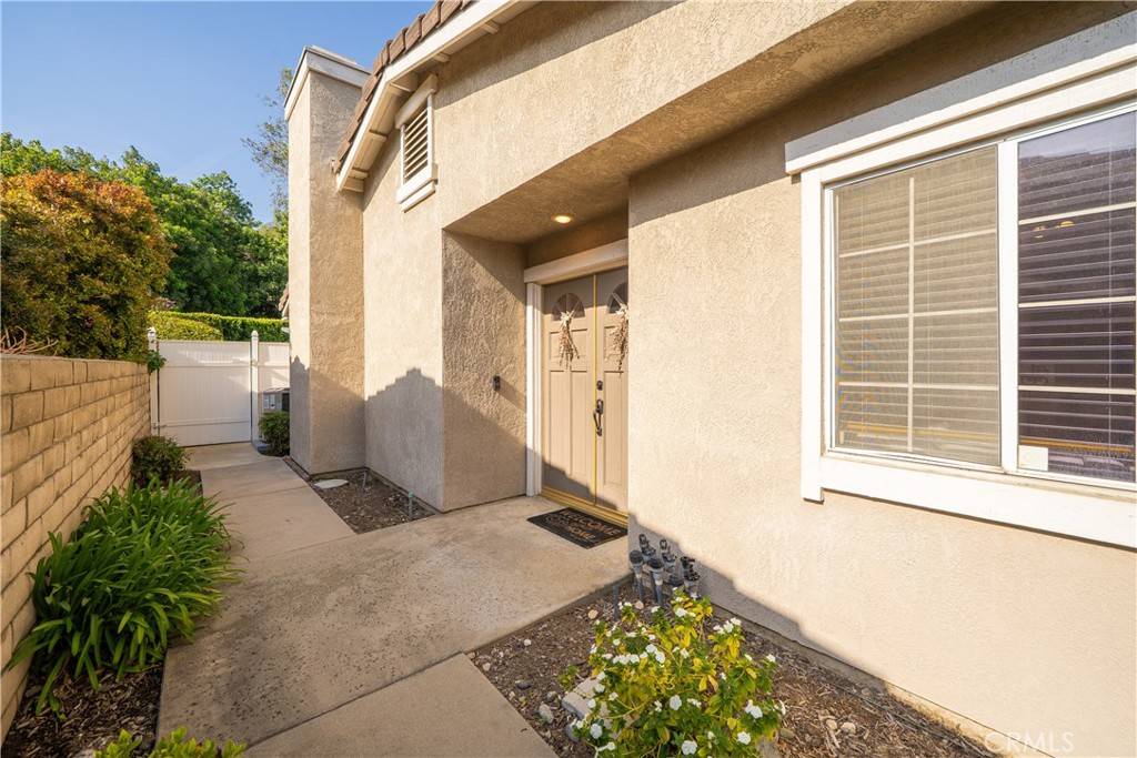 Glendora, CA 91740,919 Shady LN