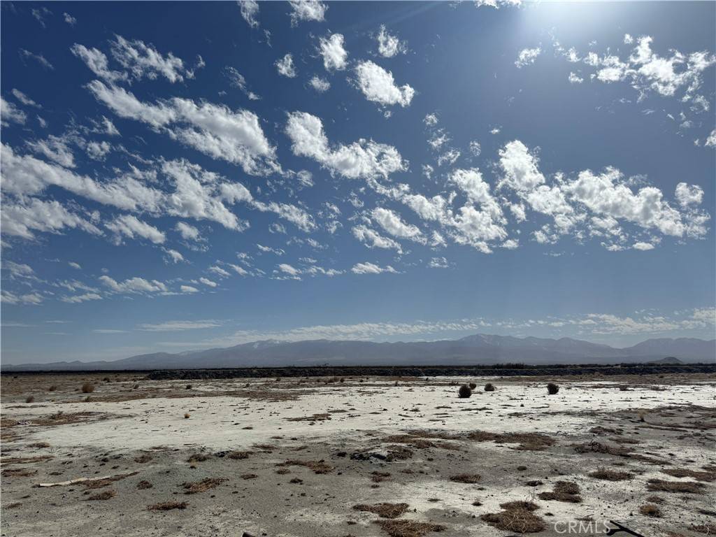 El Mirage, CA 92301,0 Cascade RD