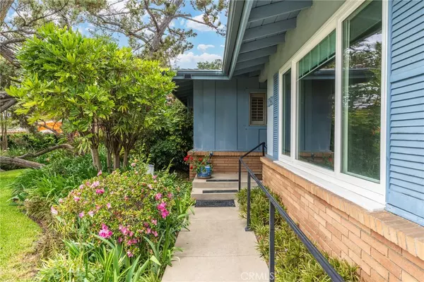 Altadena, CA 91001,1920 Maiden LN