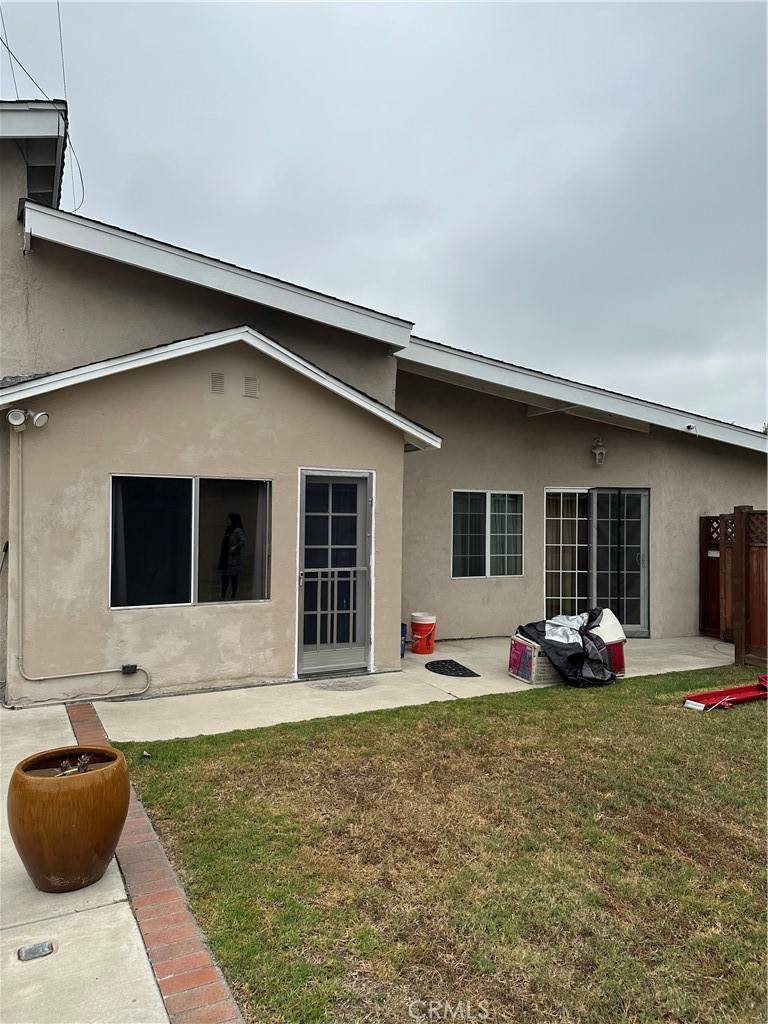 West Covina, CA 91791,1940 E Walnut Creek