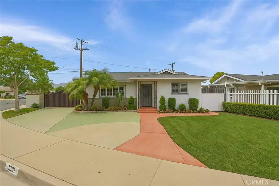 1301 3rd ST, La Verne, CA 91750