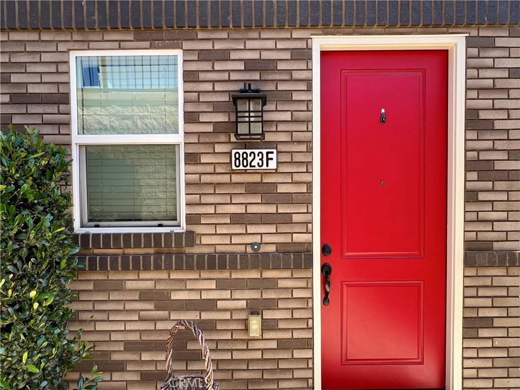 Montclair, CA 91763,8823 Jacaranda #F