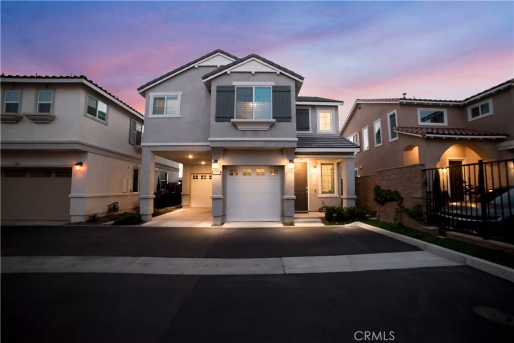 Fontana, CA 92336,15148 Ridge LN #1