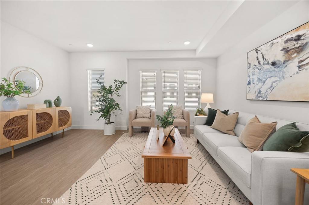 La Verne, CA 91750,2109 N White Avenue #A