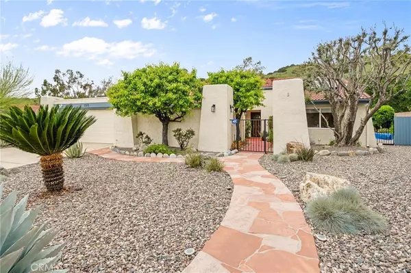 Claremont, CA 91711,2571 King WAY