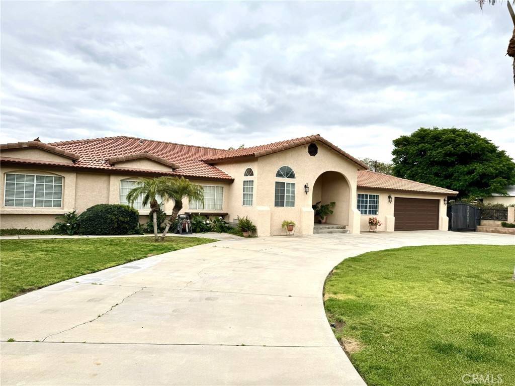 2285 W 2nd AVE, San Bernardino, CA 92407