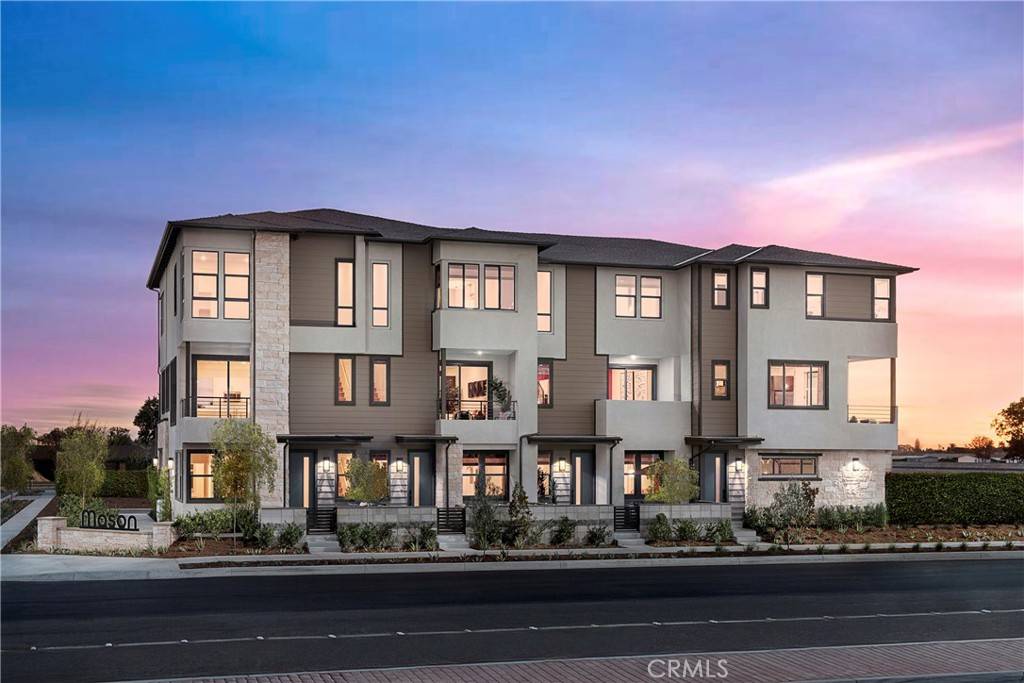109 S. Laxore St. Unit 306, Anaheim, CA 92801