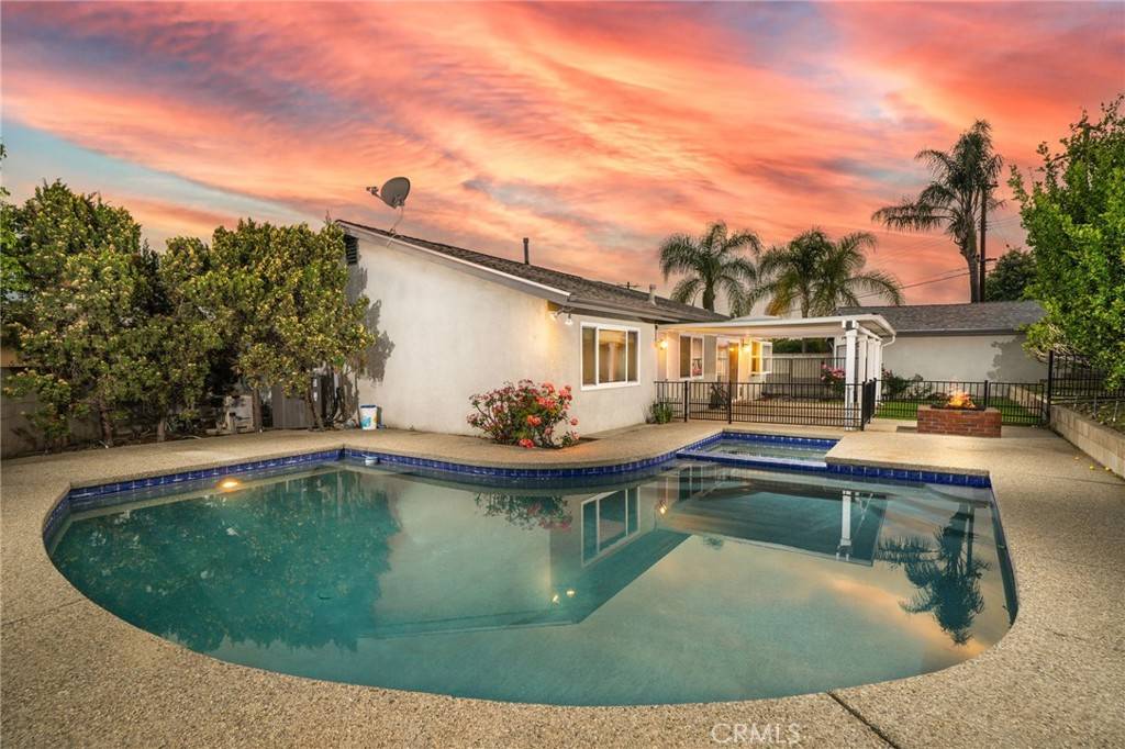 Glendora, CA 91741,1435 E Dalton AVE