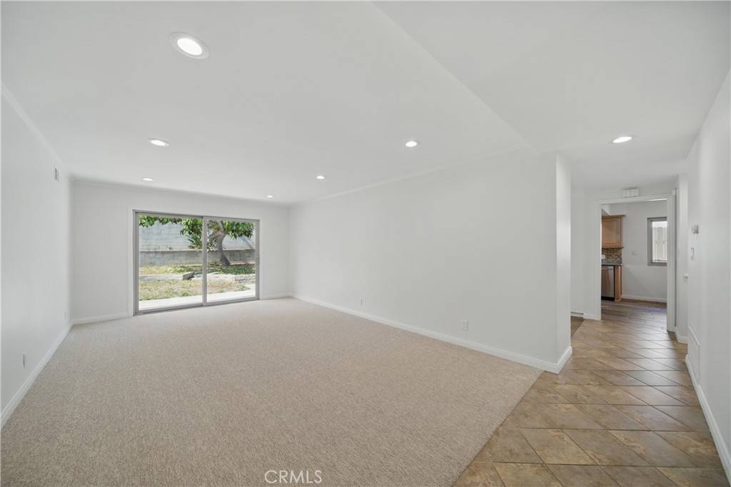 Glendora, CA 91741,427 W Northridge AVE