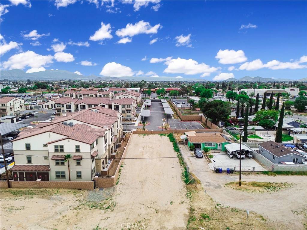 Rialto, CA 92376,0 Acacia