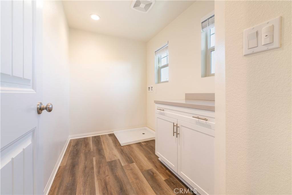 Jurupa Valley, CA 92509,3502 Palmwood DR