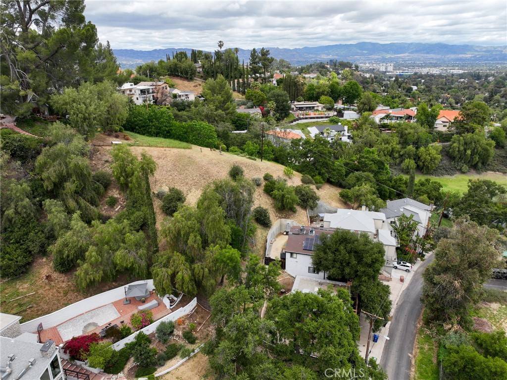 Woodland Hills, CA 91364,21460 Arcos DR