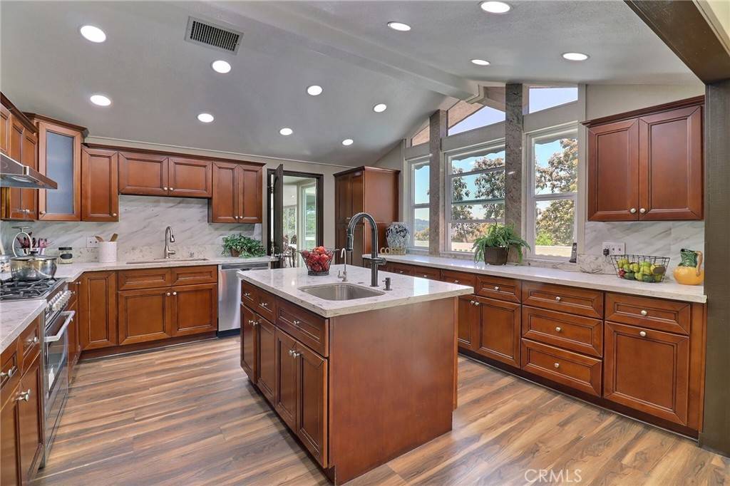 Diamond Bar, CA 91765,2243 Feather Rock RD