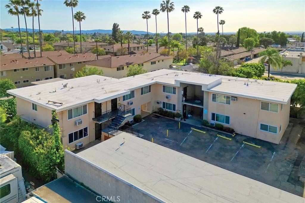 Glendora, CA 91740,414 E Route 66