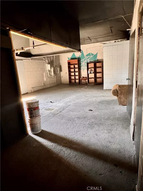 Pomona, CA 91766,1032 W 1st ST