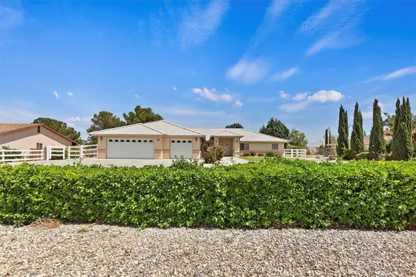 Apple Valley, CA 92308,12395 Yorkshire DR