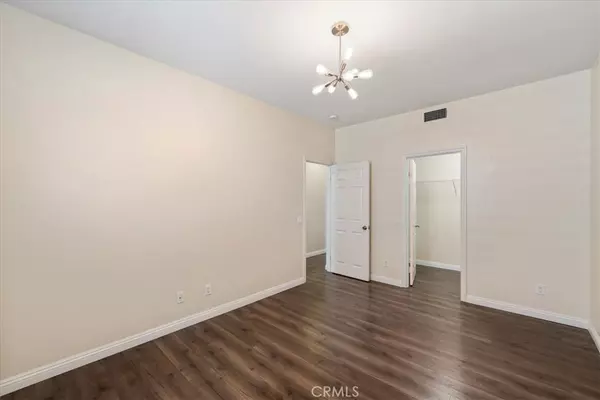 Valencia, CA 91355,27020 Island RD
