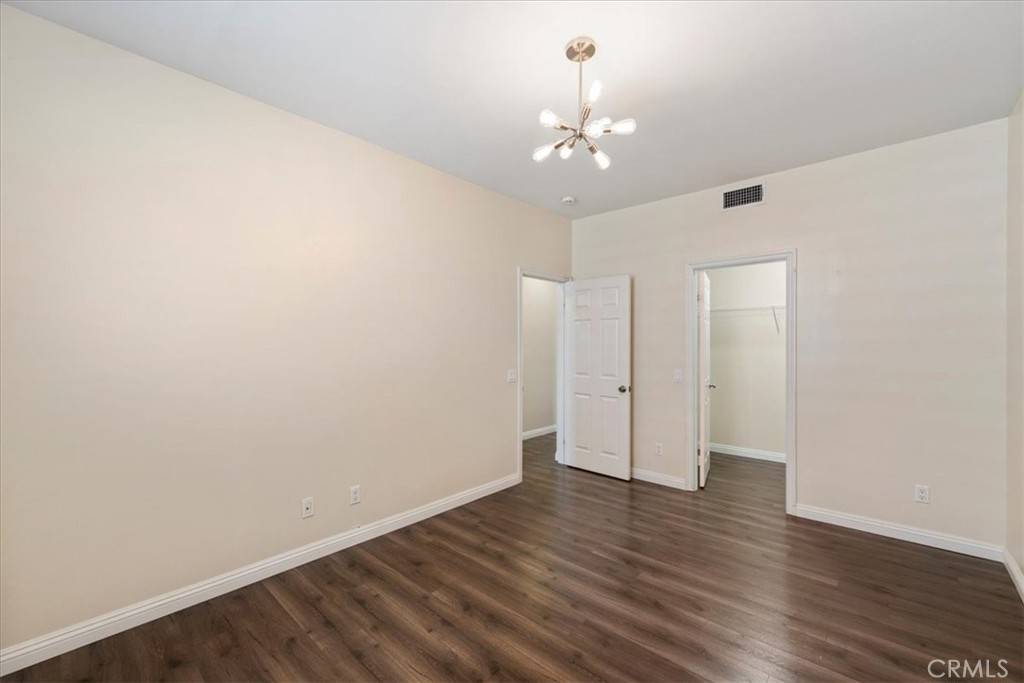 Valencia, CA 91355,27020 Island RD