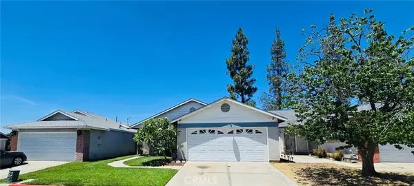 Fontana, CA 92335,15957 Randall AVE #34