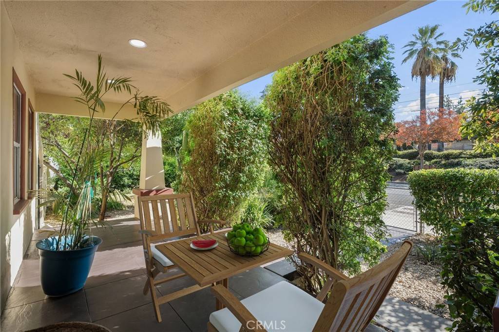 Redlands, CA 92374,405 E Colton AVE