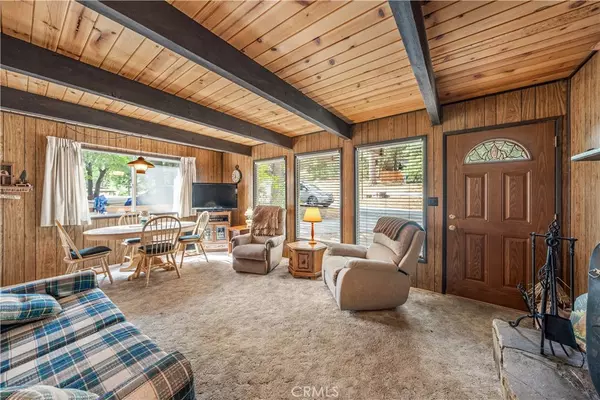 Big Bear Lake, CA 92315,43344 Deer Canyon RD