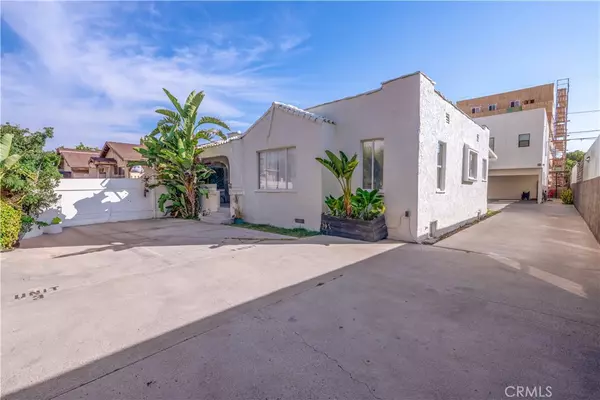 3119 Larga AVE, Los Angeles, CA 90039