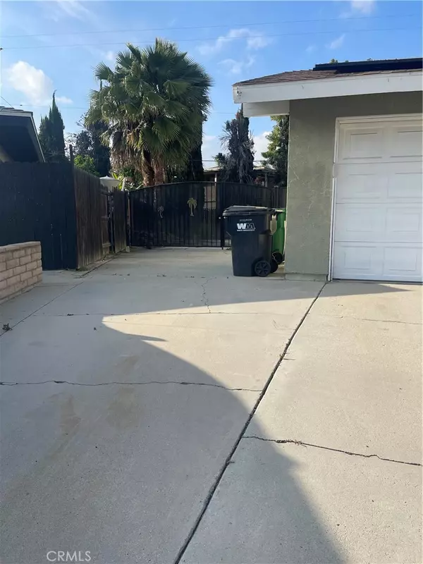Hemet, CA 92544,26380 Erwin CT