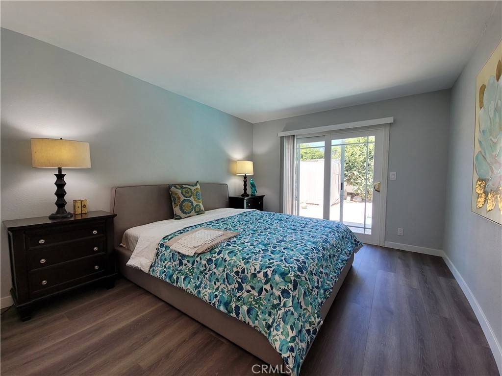 Santa Ana, CA 92705,1529 E 21st ST