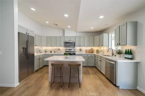 Cathedral City, CA 92234,68080 Encinitas RD