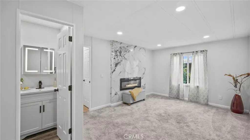 1400 13th ST #206, Upland, CA 91786