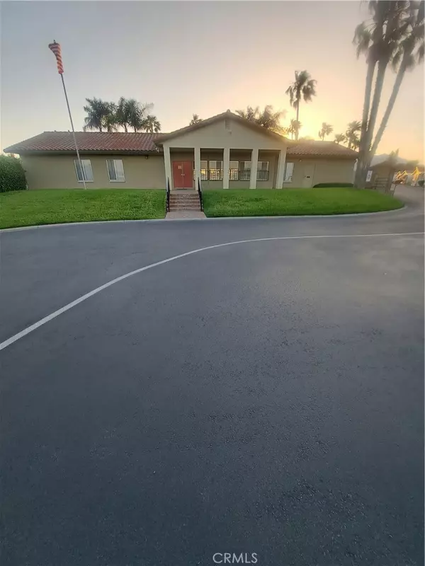Rialto, CA 92377,2498 Ayala DR #136