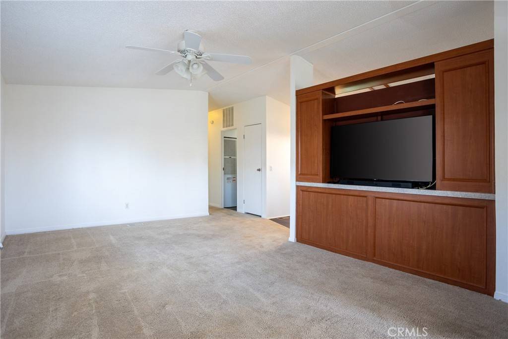 Hemet, CA 92545,32600 OLD HIGHWAY 74 SPACE  144
