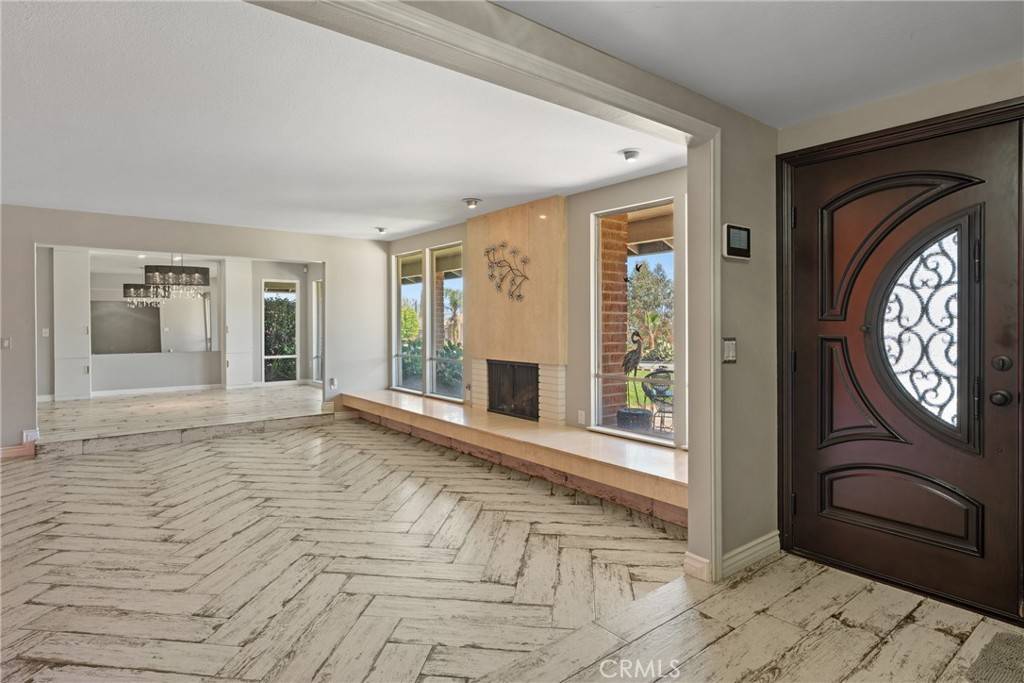 Redlands, CA 92373,618 E Sunset DR N