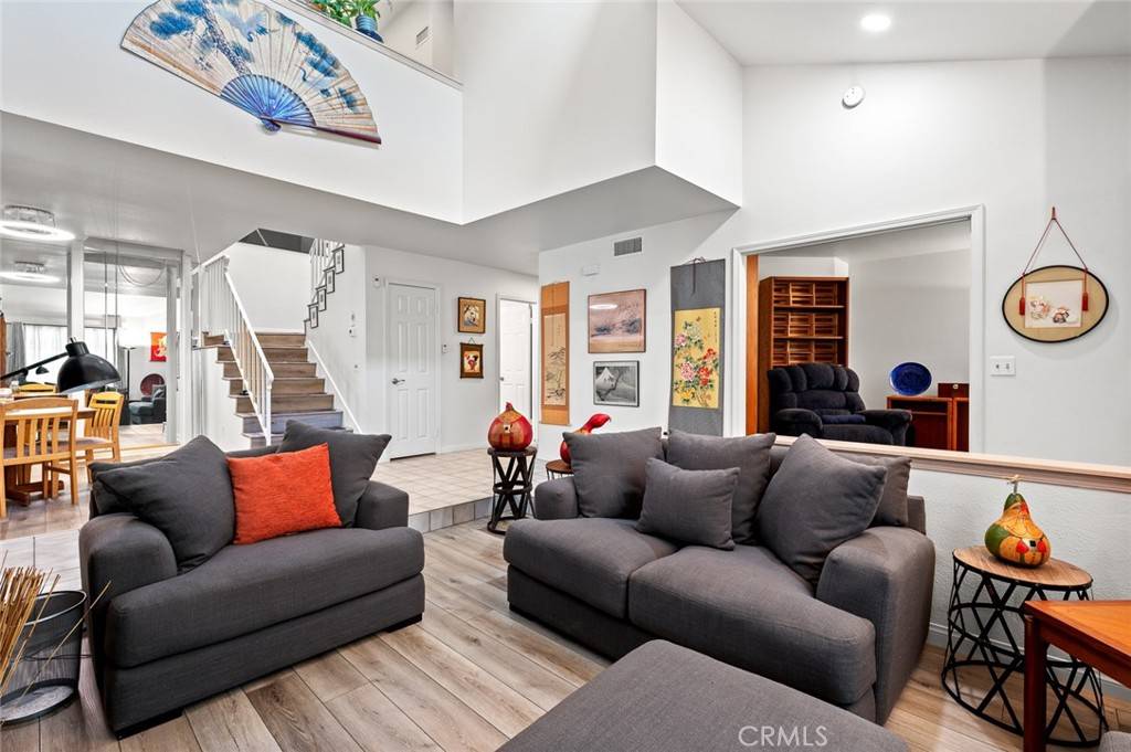 San Dimas, CA 91773,324 Kelsey RD
