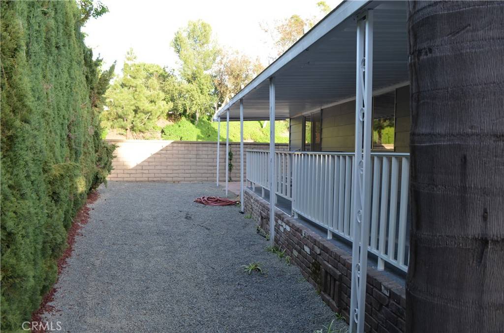 Lake Forest, CA 92630,24001 Murilands BLVD #25