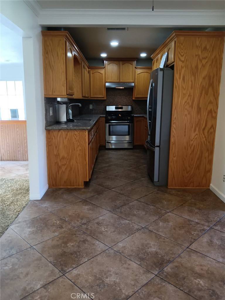 La Puente, CA 91744,16614 Samgerry DR