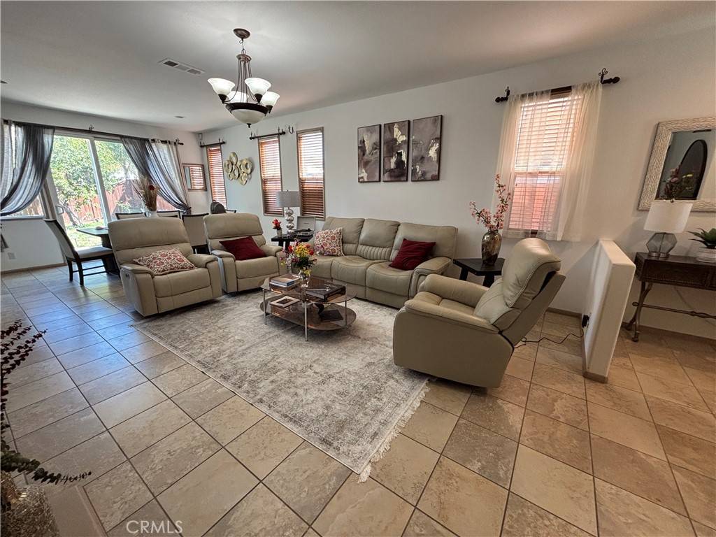 Perris, CA 92571,1888 Brockstone DR